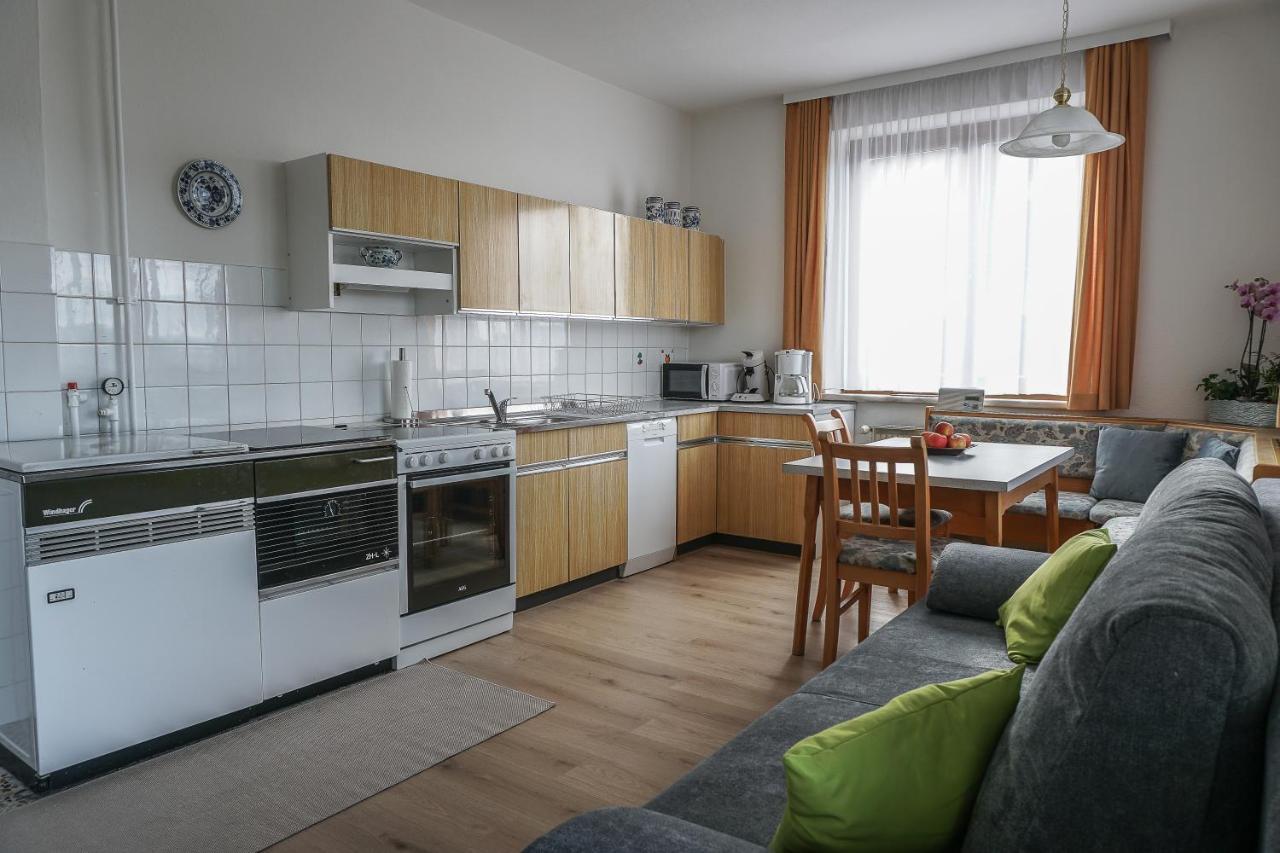 Vorstadt-Appartement Haus Monika Aussere Ragnitz ภายนอก รูปภาพ